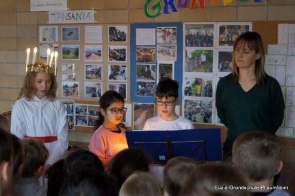 GS_Luzia_Luziafeier_Bild1 GS_Luzia_Luziafeier_Bild1