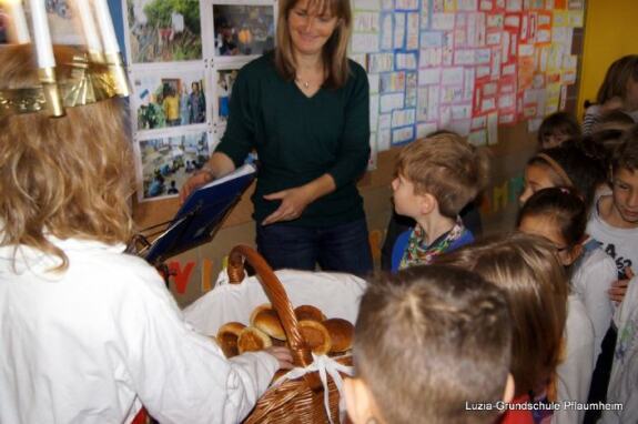 GS_Luzia_Luziafeier_Bild2 GS_Luzia_Luziafeier_Bild2